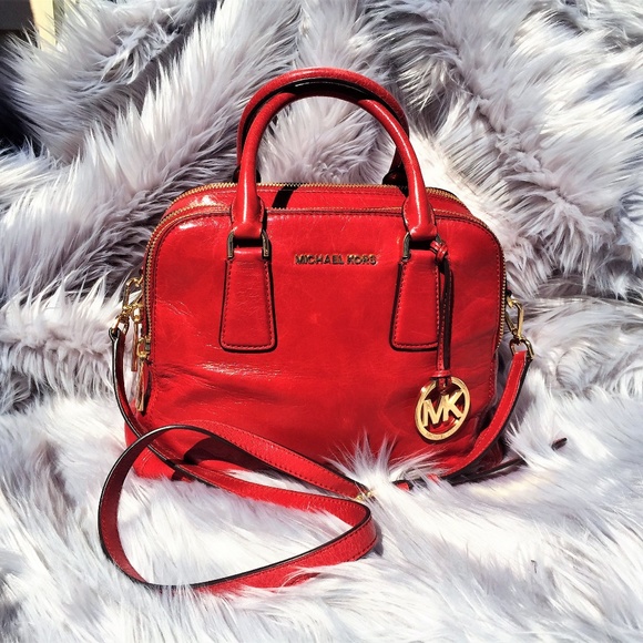 Michael Kors Handbags - 🦄 Michael Kors Alexis Medium Ruby Red Satchel Bag